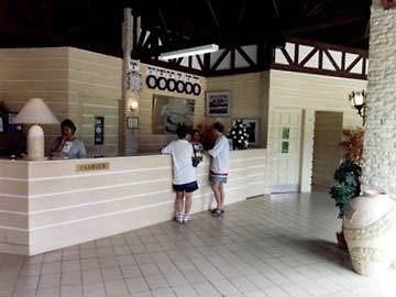 Cebu Beach Club Exterior foto