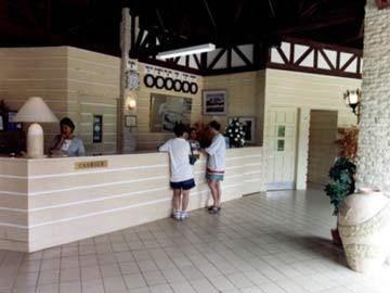 Cebu Beach Club Exterior foto